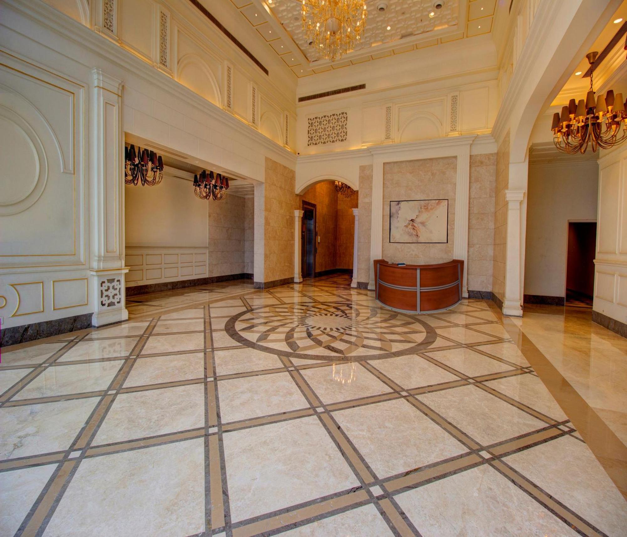 Rhythm Gurugram Hotel & Suites, Sohna Road Ґурґаон Екстер'єр фото